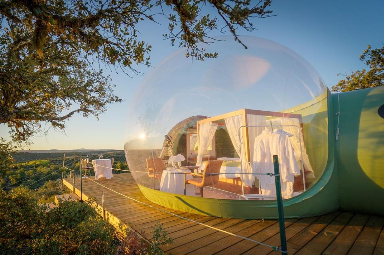 Eco-Lodge En La Reserva Privada Campanarios De Azaba - Proyecto De Conservacion Espeja ภายนอก รูปภาพ